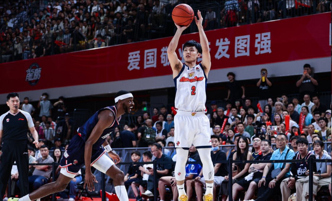广东出局揪最大罪人!开场3分钟2犯+全场0分,亲手拒掉200万奖金